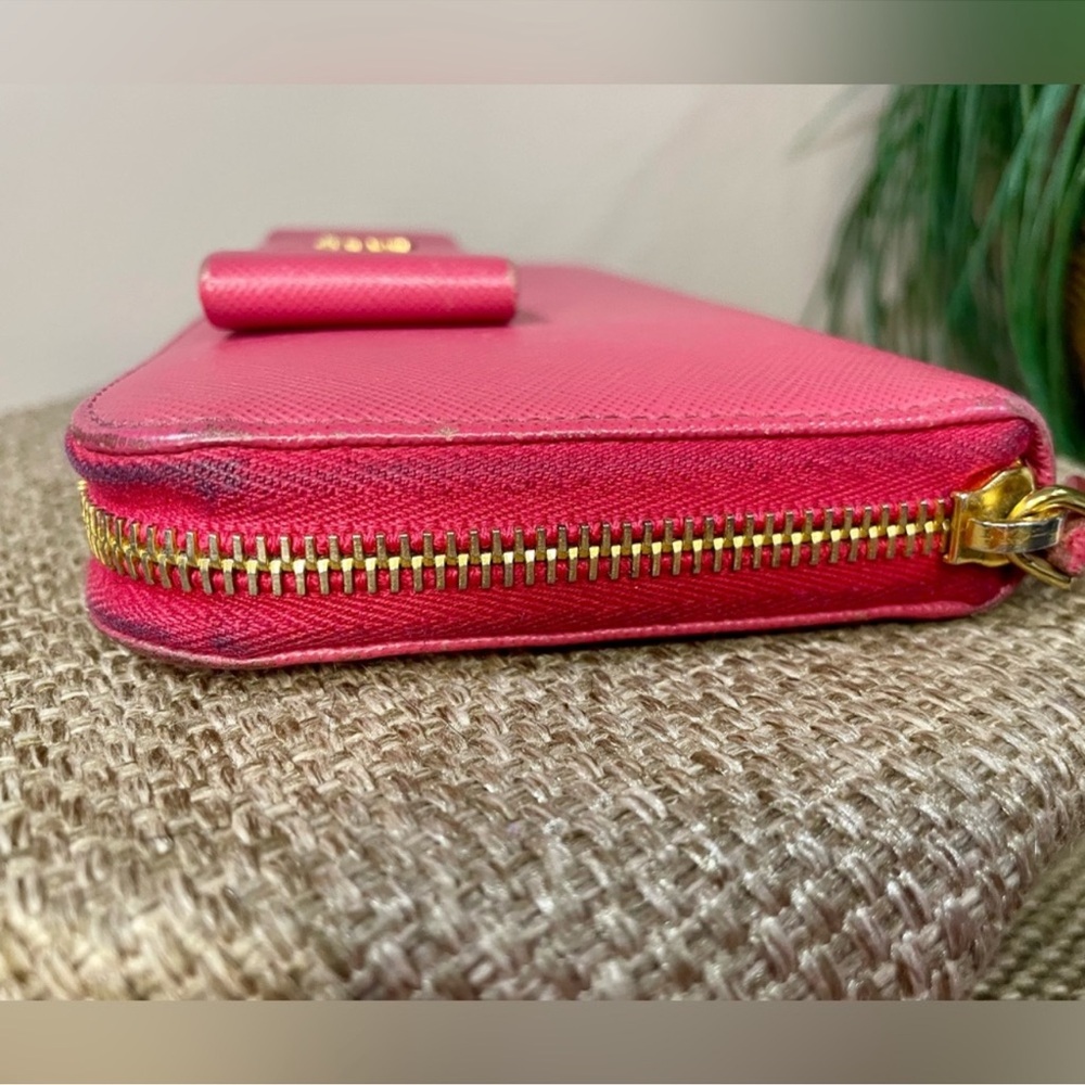 Prada Bow Pink Zip Around Long Wallet Wallet with Bow Accent and Gold
Hardware - Picture 11 of 15